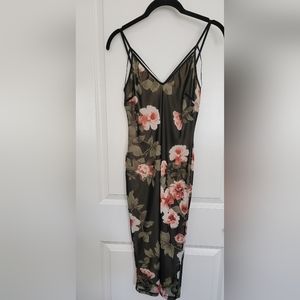 Guess sleeveless mesh w/nude underliner dress, Med (fits like sm), black floral